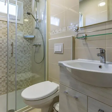 Holiday Home Mobile Home Luxury Premium-7 By Interhome *