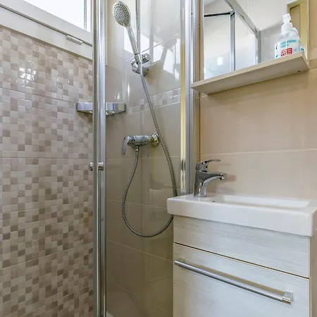 Mobile Luxury Premium-7 By Interhome بيت للعطل