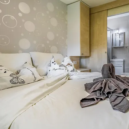 Mobile Luxury Premium-7 By Interhome بيت للعطل بولا