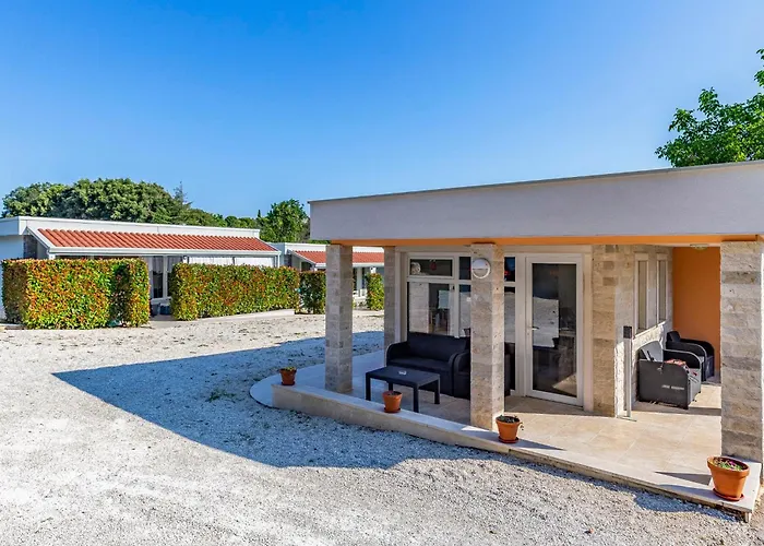 Mobile Luxury Premium-7 By Interhome * Pula