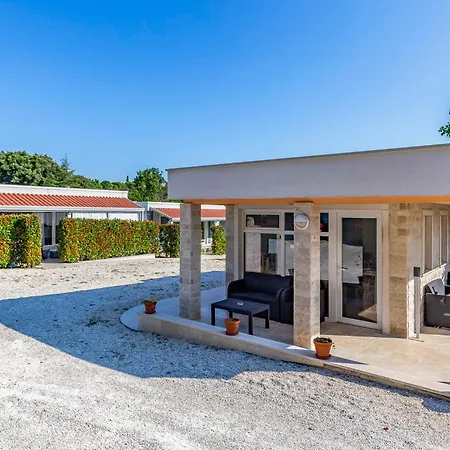 Mobile Luxury Premium-7 By Interhome * Pula